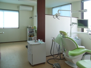 初声歯科クリニック2階診療室